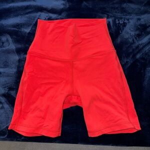 Wunder Train High-Rise Short 6”